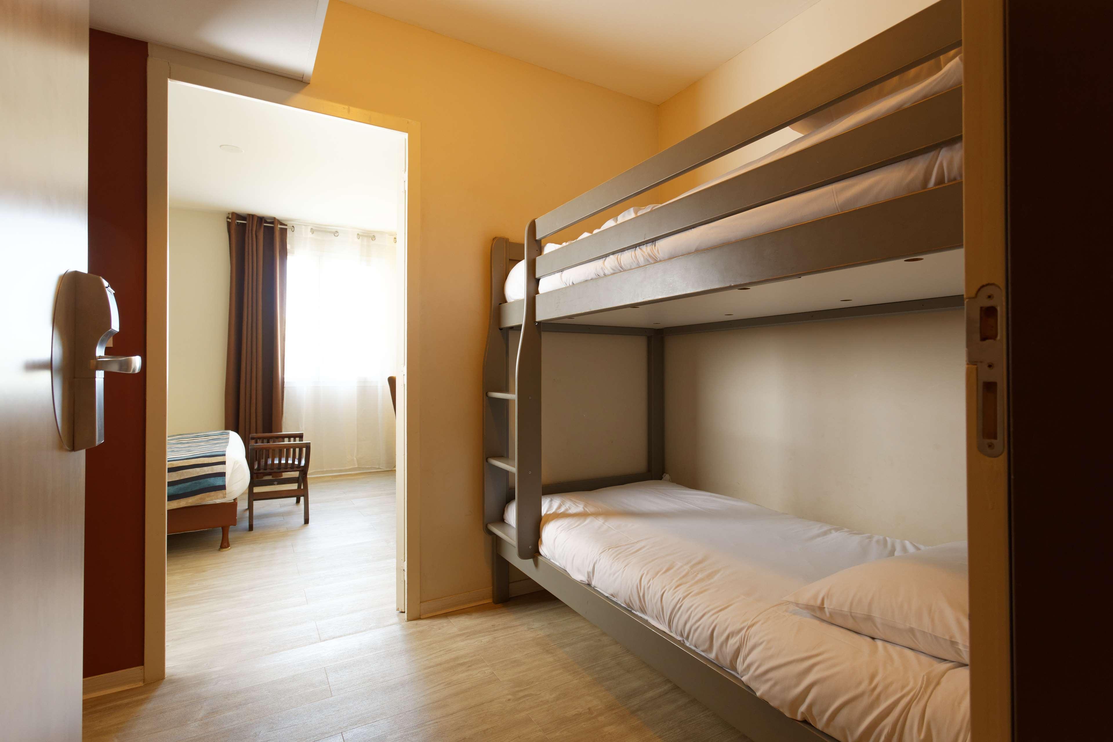 Kyriad Perpignan Sud Екстер'єр фото